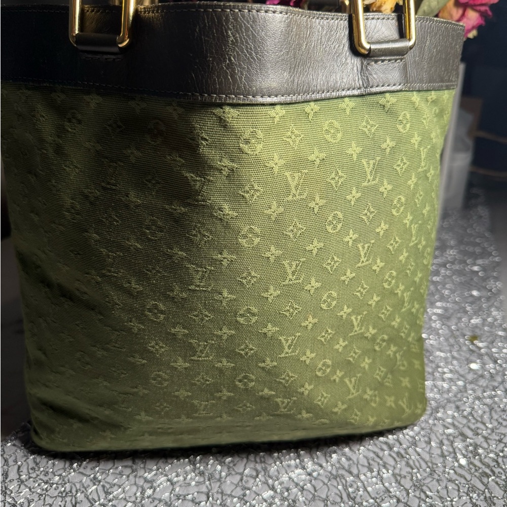 Green Designer Tote Bag